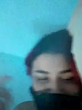 Amyzinhawolf online show from 14, 3, 2026