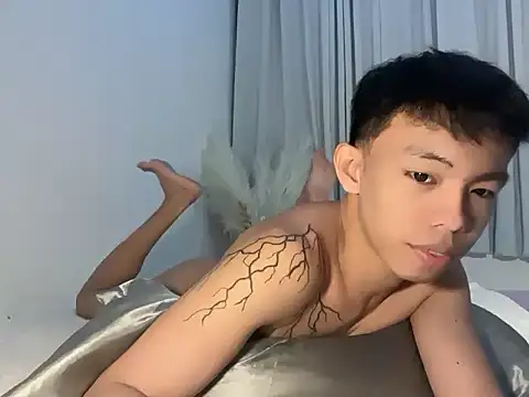 Snapshot of hottasianboy chatting on 20, 6, 2026 hottasianboy online show from 20, 6, 2026