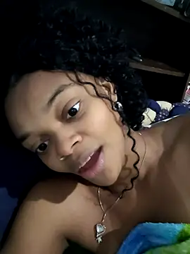 marialuiza2027 online show from 13, 4, 2026