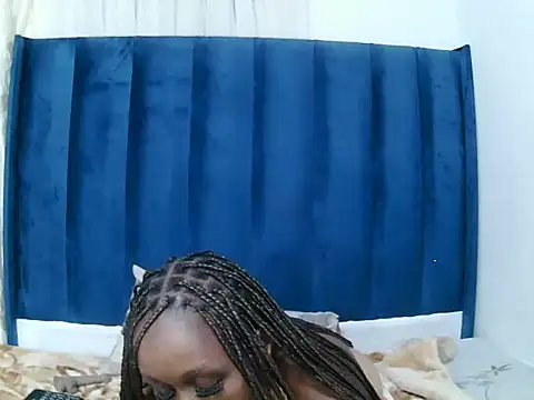 MelaniBbe online show from 16, 3, 2026