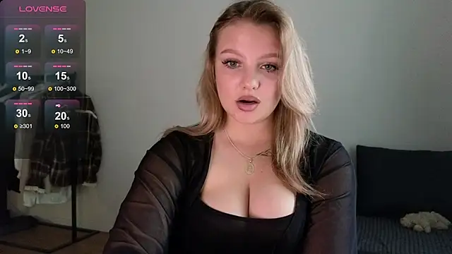 Snapshot of bettyloveu chatting on 29, 6, 2026 bettyloveu online show from 29, 6, 2026