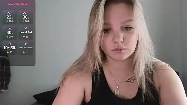 Snapshot of bettyloveu chatting on 3, 7, 2026 bettyloveu online show from 3, 7, 2026