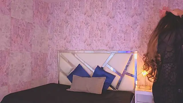 april summer  online show from 16, 3, 2026