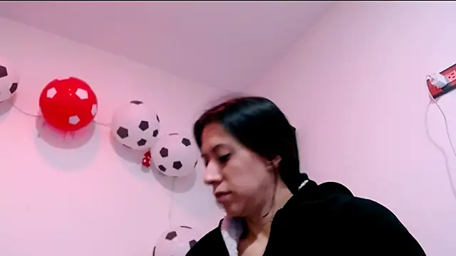 ItsAmara online show from 15, 7, 2026