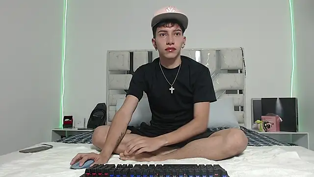 tiam muller fenix online show from 8, 4, 2026