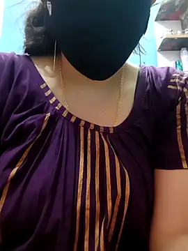 tulidas96778 online show from 7, 4, 2026