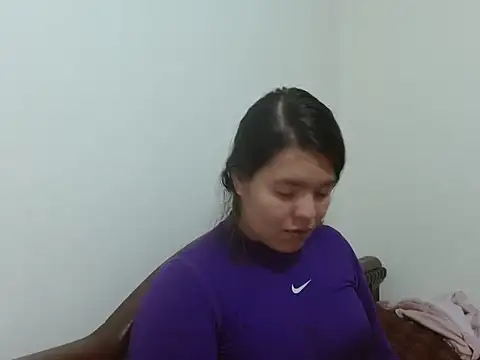 Snapshot of Estrella_2407 chatting on 10, 7, 2026 Estrella 2407 online show from 10, 7, 2026