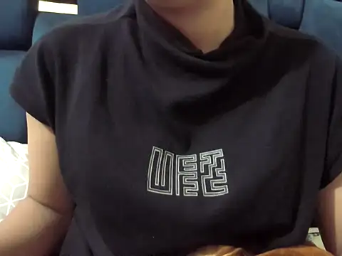 Aradya  online show from 6, 4, 2026