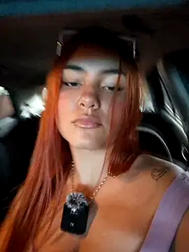 Mia Lauryn online show from 9, 4, 2026