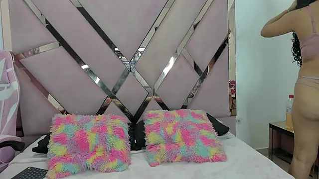 Snapshot of Jade_ht chatting on 7, 4, 2026 Jade ht online show from 7, 4, 2026