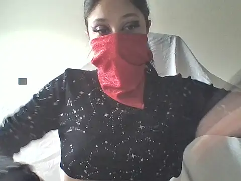 Snapshot of little_kiten chatting on 14, 3, 2026 little kiten online show from 14, 3, 2026