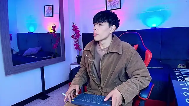 Andreew Style online show from 5, 5, 2026