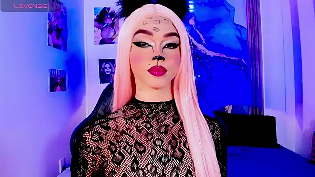 blonde queen- online show from 19, 6, 2026