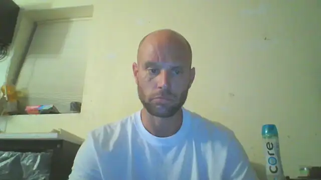 Snapshot of CaptCraker chatting on 28, 3, 2026 CaptCraker online show from 28, 3, 2026