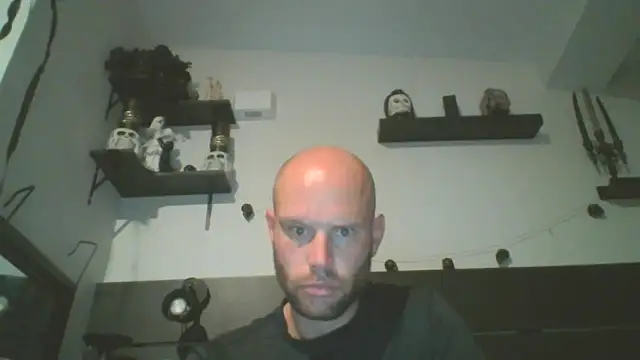 Snapshot of CaptCraker chatting on 1, 4, 2026 CaptCraker online show from 1, 4, 2026