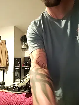 Snapshot of CaptCraker chatting on 26, 4, 2026 CaptCraker online show from 26, 4, 2026