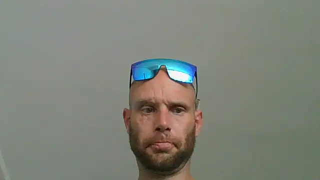 Snapshot of CaptCraker chatting on 20, 5, 2026 CaptCraker online show from 20, 5, 2026