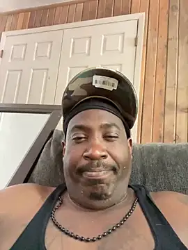 Snapshot of AligningWalking chatting on 16, 4, 2026 AligningWalking online show from 16, 4, 2026