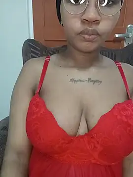 Hotsexyberry222 online show from 26, 7, 2026