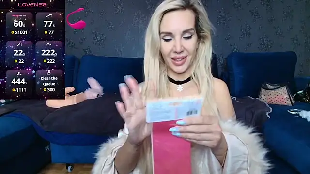 SexyQueenNina online show from 24, 12, 2024