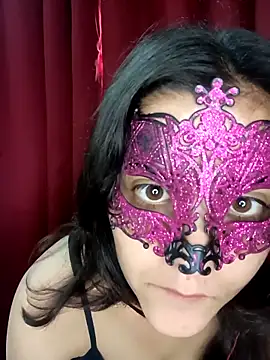 Hottymahi7 online show from 15, 4, 2026