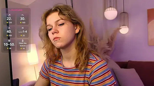 ElizabethVane online show from 6, 4, 2026