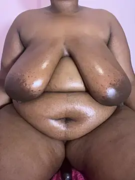 NaughtyGirl0000 online show from 12, 7, 2026