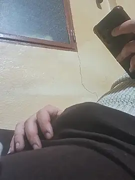 mohmmadboudi7 online show from 1, 4, 2026