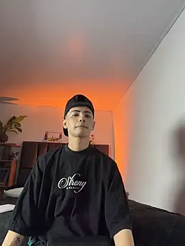 SebastianReed  online show from 16, 4, 2026