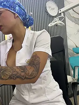 daniela-sexy online show from 4, 6, 2026