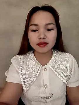 Snapshot of Mina_xYx chatting on 8, 5, 2026 Mina xYx online show from 8, 5, 2026