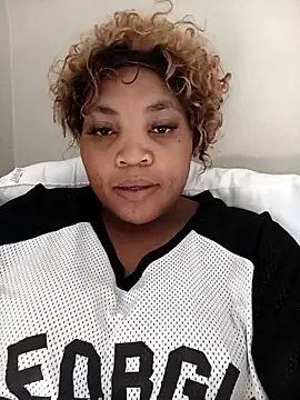 BeverlyQueen15 online show from 31, 3, 2026