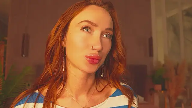 SerenaWest  online show from 17, 4, 2026