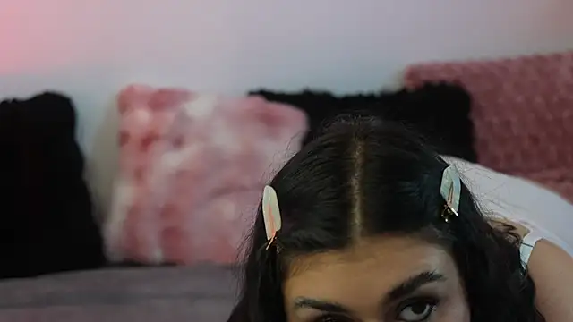 Snapshot of ItsKendra chatting on 14, 6, 2026 ItsKendra online show from 14, 6, 2026