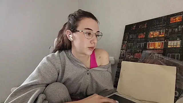 LaritaTocchio online show from 25, 3, 2026
