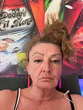 Milf-Gabi online show from 8, 4, 2026