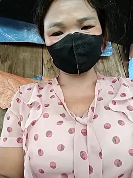 Snapshot of maymay121 chatting on 27, 6, 2026 maymay121 online show from 27, 6, 2026