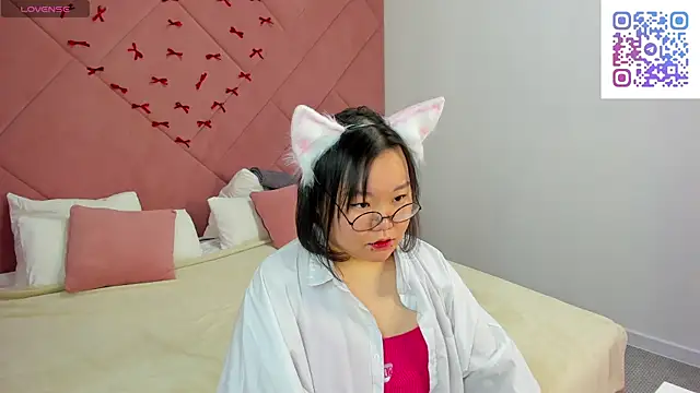 Tokyodreamss online show from 17, 4, 2026