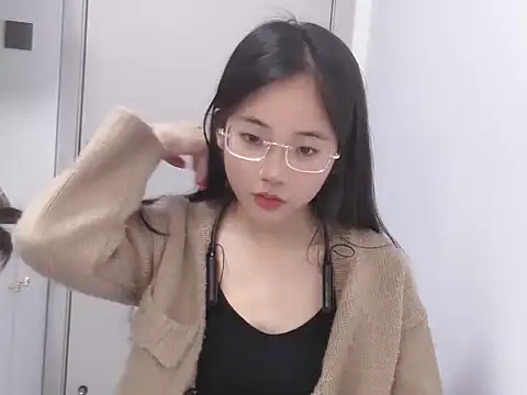 MIAOMIAO-666 online show from 4, 4, 2026