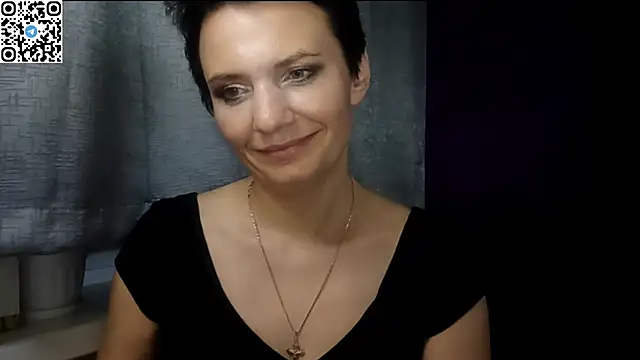 HotMamaQueen234 online show from 13, 6, 2026