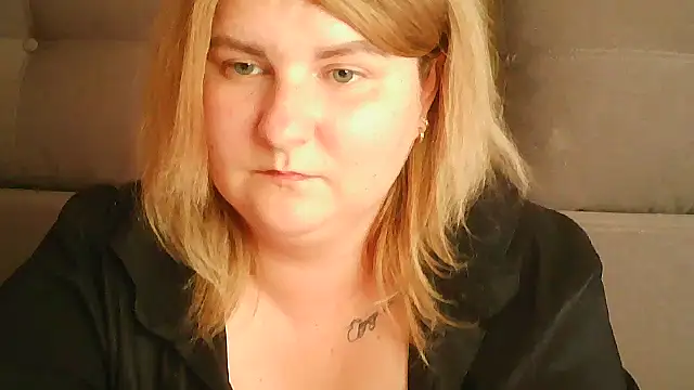 Snapshot of Minisstra chatting on 6, 7, 2026 Minisstra online show from 6, 7, 2026