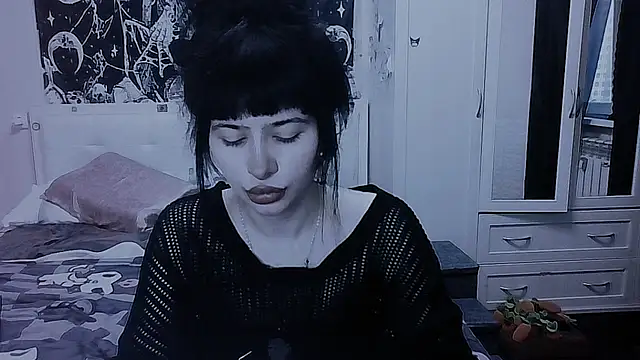 AllisonDeetz online show from 22, 5, 2026