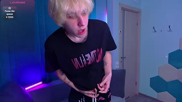 Snapshot of JustinByrd chatting on 20, 4, 2026 JustinByrd online show from 20, 4, 2026