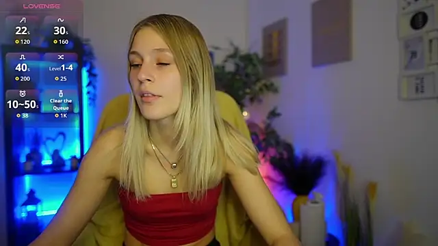 Luna Grace18 online show from 27, 4, 2026