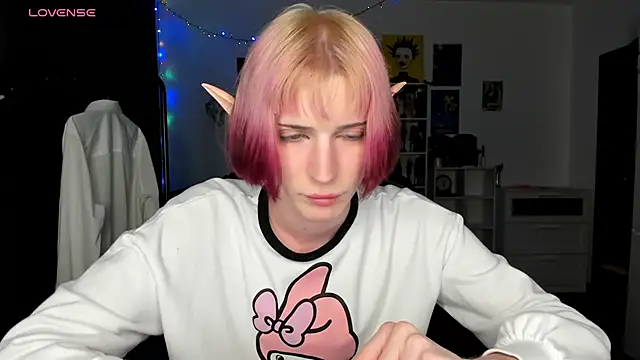 sweet peach    online show from 7, 4, 2026