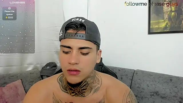 sweetlatinoboy online show from 8, 7, 2026