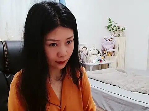 Snapshot of LILI956 chatting on 6, 4, 2026 LILI956 online show from 6, 4, 2026