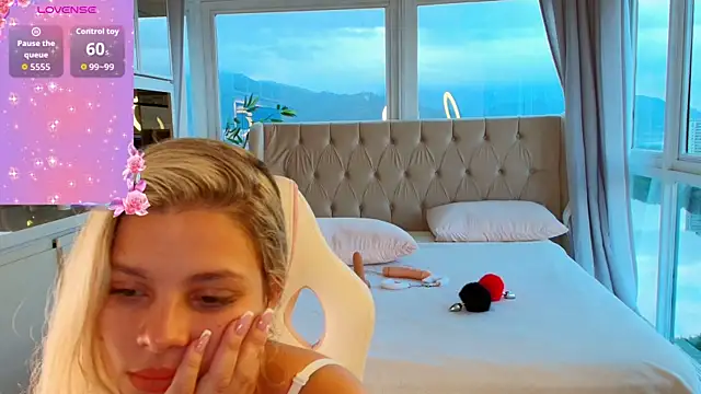 Snapshot of Florence_Ford chatting on 31, 5, 2026 Florence Ford online show from 31, 5, 2026