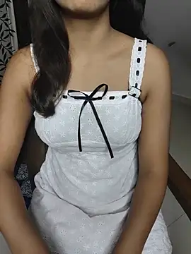 myra77 online show from 15, 6, 2026