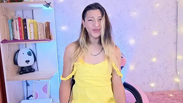 Snapshot of _Alexaavandercloude chatting on 10, 7, 2026 Alexaavandercloude online show from 10, 7, 2026